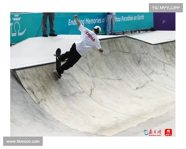 中国滑板队街头联赛夺冠 曾文蕙凭高难度动作成功封后 中国滑板队街头联赛夺冠 曾文蕙凭高难度动作成功封后